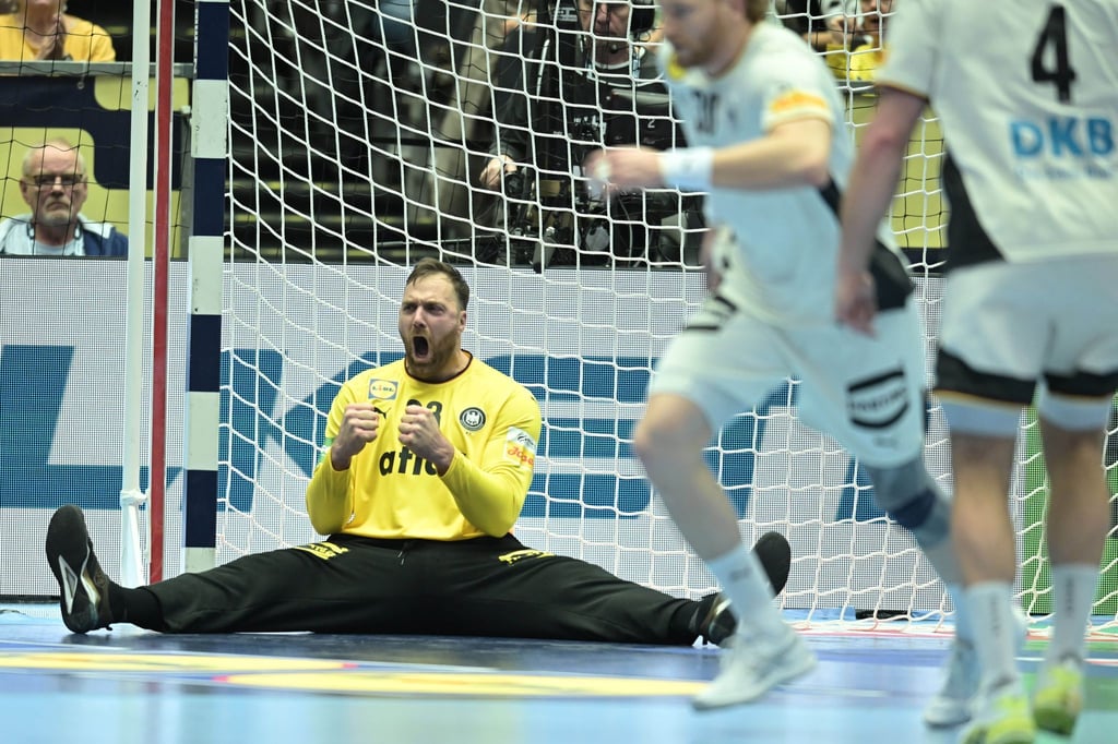 Andreas Wolff gibt nach seinem Gesichtstreffer zum EM-Auftakt Entwarnung.