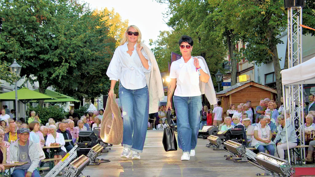 Zum Moonlight-Shopping wird der Boulevard am Freitag, 4. September, wieder zum Laufsteg für eine Modenschau.