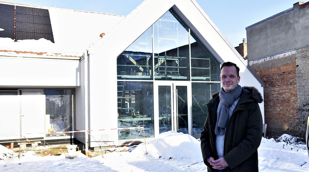 Der Neubau des Archives und Standesamtes ist schon weit vorangeschritten. Im Febraur soll es fertig sein, sagt Bürgermeister Alexander Kleine. 