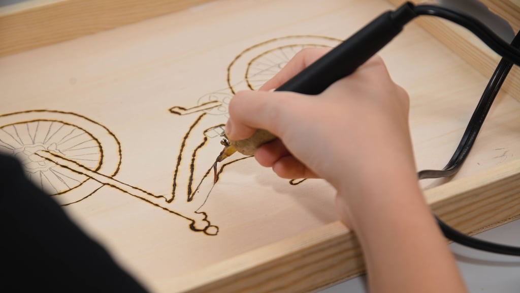 In der Kulturfabrik findet in den Winterferien ein Brandmal-Workshop statt.