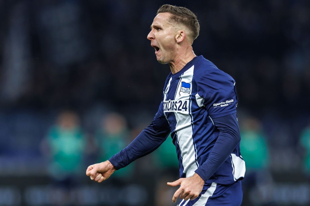 Paul Seguin trifft mit Hertha auf seinen vorherigen Arbeitgeber Schalke 04. (Archivbild)