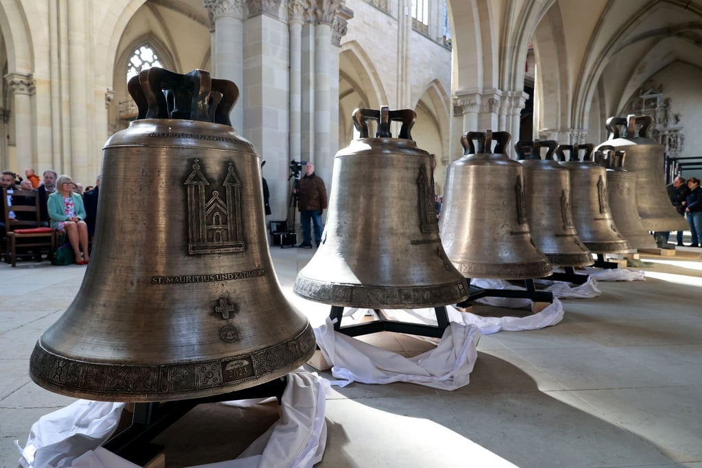 2023 waren im Magdeburger Dom fünf neu gegossene Glocken für das Domgeläut eingeweiht worden. (Archivbild)