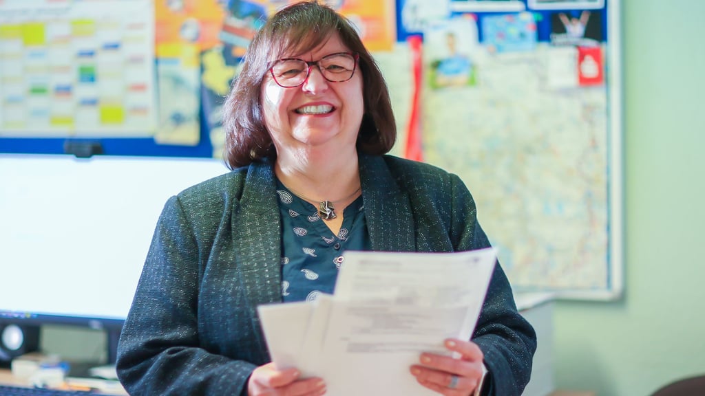 Stolz schaut Angela Heimbach auf die Zahlen der qualifizierten Sportler für die MZ-Sportlerwahl 2025.