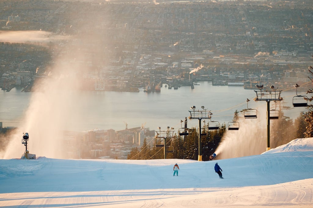 Wenig Lifte, große Aussicht: Blick vom Grouse Mountain auf Vancouver.