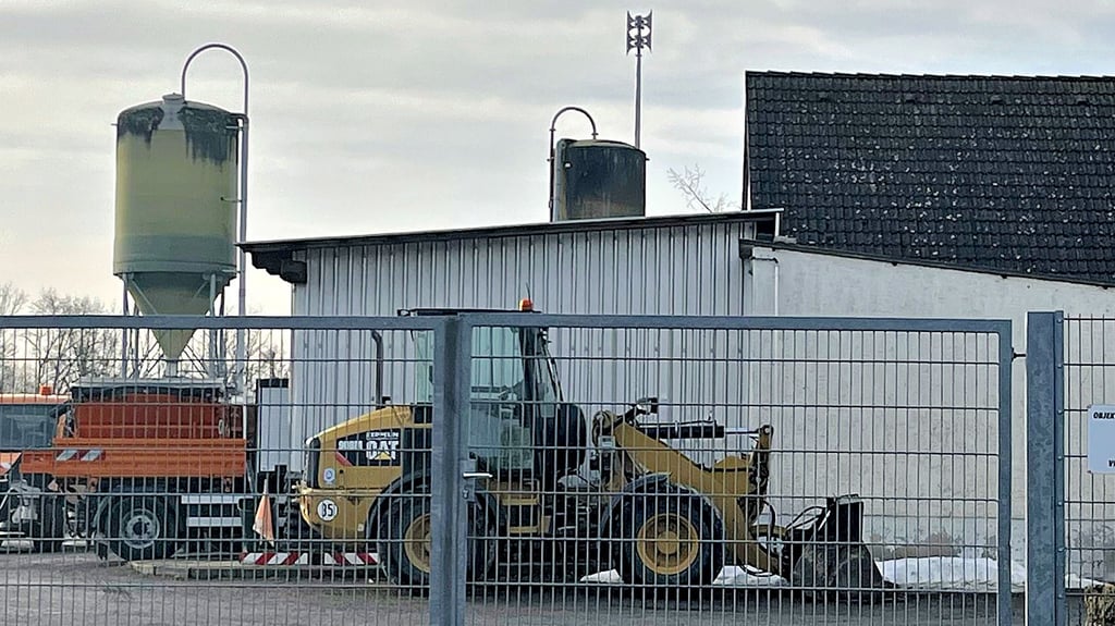 Die Sirene, die Freitagabend heulte, befindet sich auf dem Gelände des städtischen Bauhofs in Querfurt.