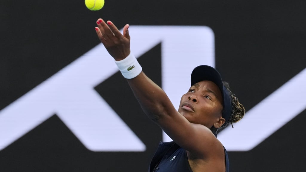 Venus Williams hat in Melbourne trotz einer starken Leistung das Weiterkommen verpasst.