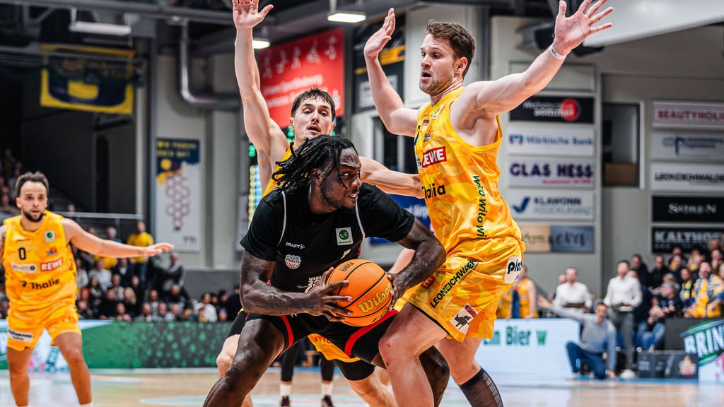 Die SBB Baskets um De’Vondre Perry überzeugten und konnten doch keinen Sieg bejubeln.