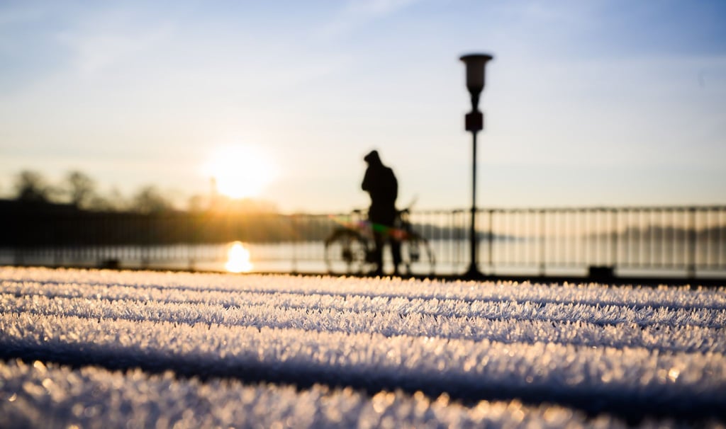 Ein Hochdruckgebiet sorgt für sonniges und trockenes Wetter in Niedersachsen und Bremen. (Archivbild)