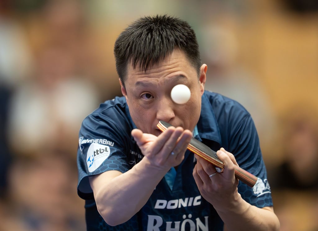 Spielte mit 52 Jahren noch einmal in der Bundesliga: Tischtennis-Trainer Qing Yu Meng vom TTC Rhönsprudel Fulda-Maberzell.