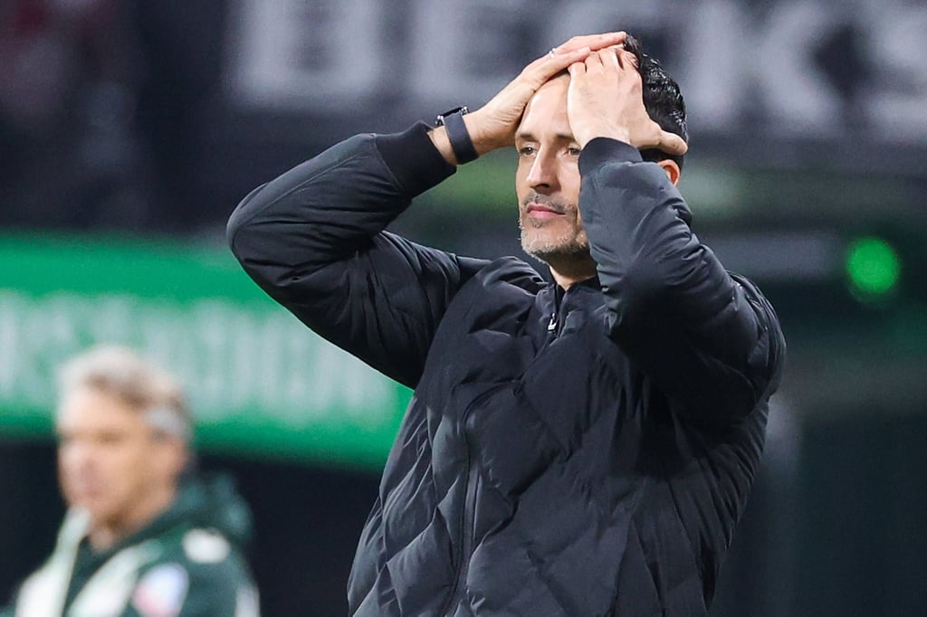 Dino Toppmöller musste seinen Hut in Frankfurt nehmen.