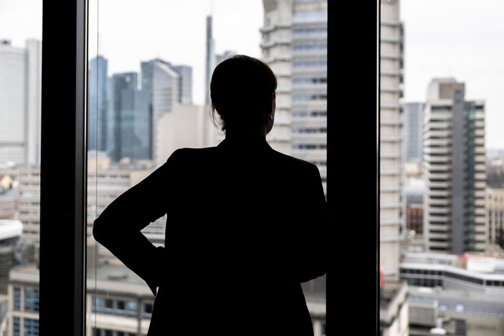 Die Hälfte der Unternehmen gab in einer Umfrage 2023 an, die Besetzung von Führungspositionen würde immer schwieriger.