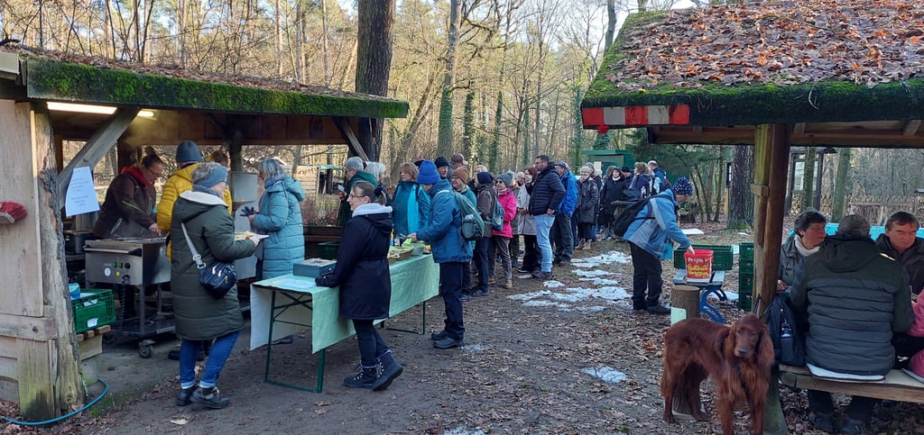 Lang ist die Schlange am Grünkolhstand gewesen.