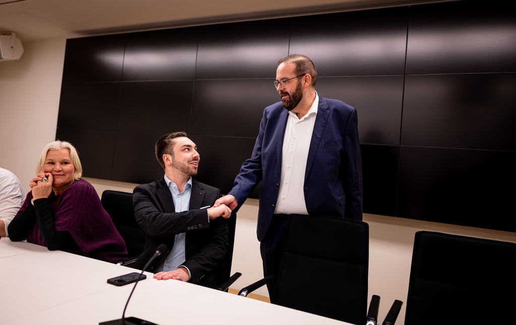 Brandenburgs SPD-Generalsekretär Kurt Fischer zeigt sich zuversichtlich angesichts des Beginns der Koalitionsverhandlungen mit der CDU (Archivbild).