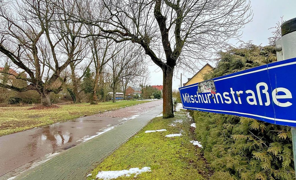 Die Mitschurinstraße in Rieda ist die letzte im Ort, die noch Sanierungsbedarf hat. 