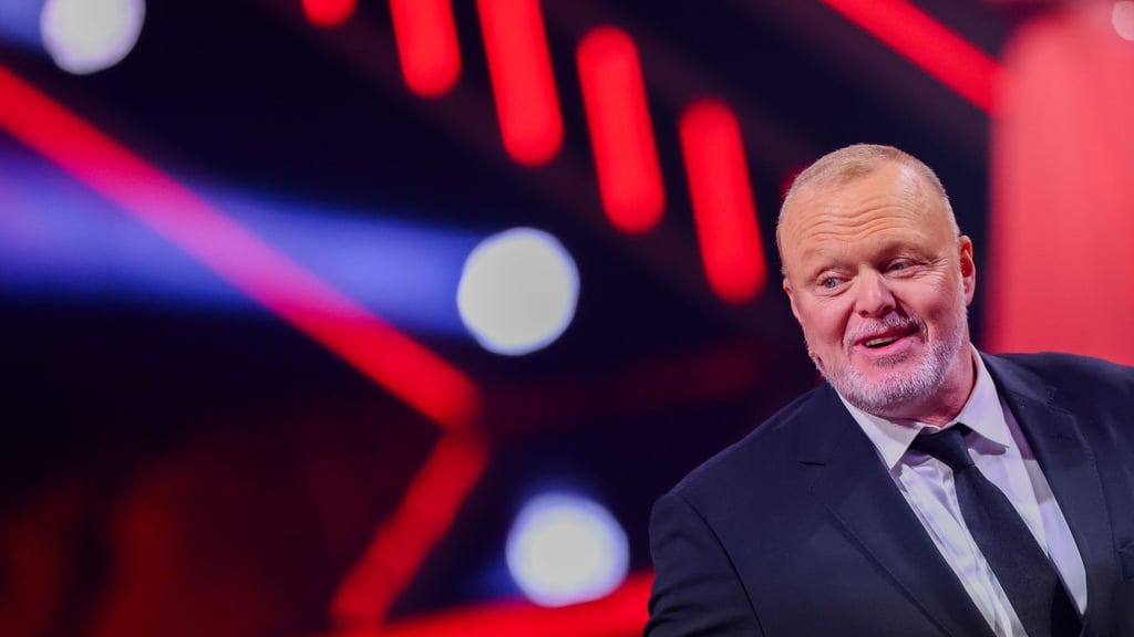 Zusammen mit Barbara Schöneberger übernimmt Entertainer Stefan Raab eine neue Samstagabend-Show. (Archivbild)