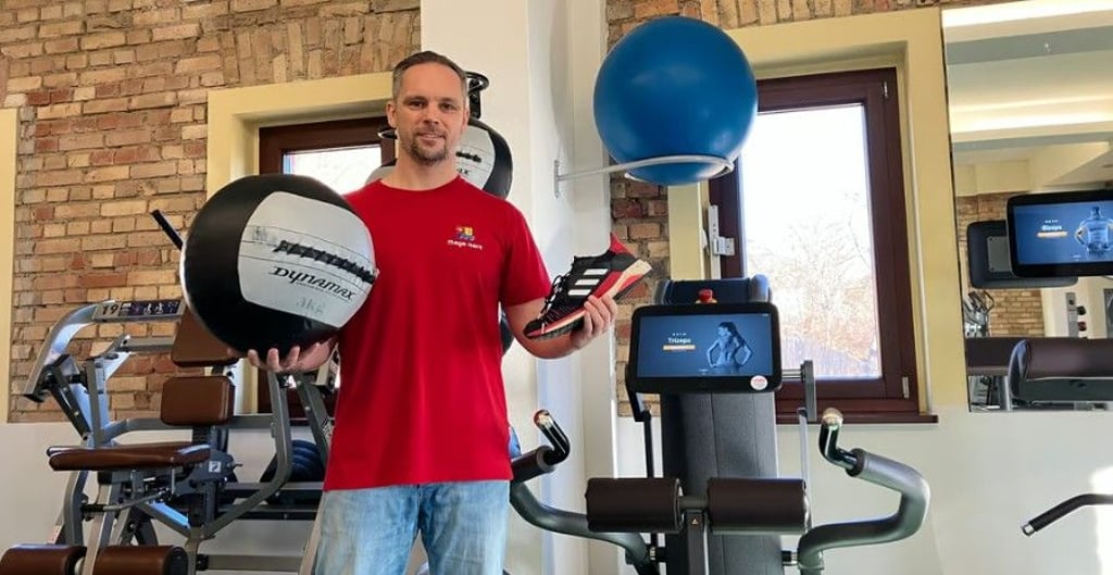 Viele starten mit sportlichen Vorsätzen ins neue Jahr. Fitnesssexperten wie Christian Ecke von „Viva mare“ haben zum Teil ungewöhnliche Tipps, wie man seine Ziele erreichen kann.