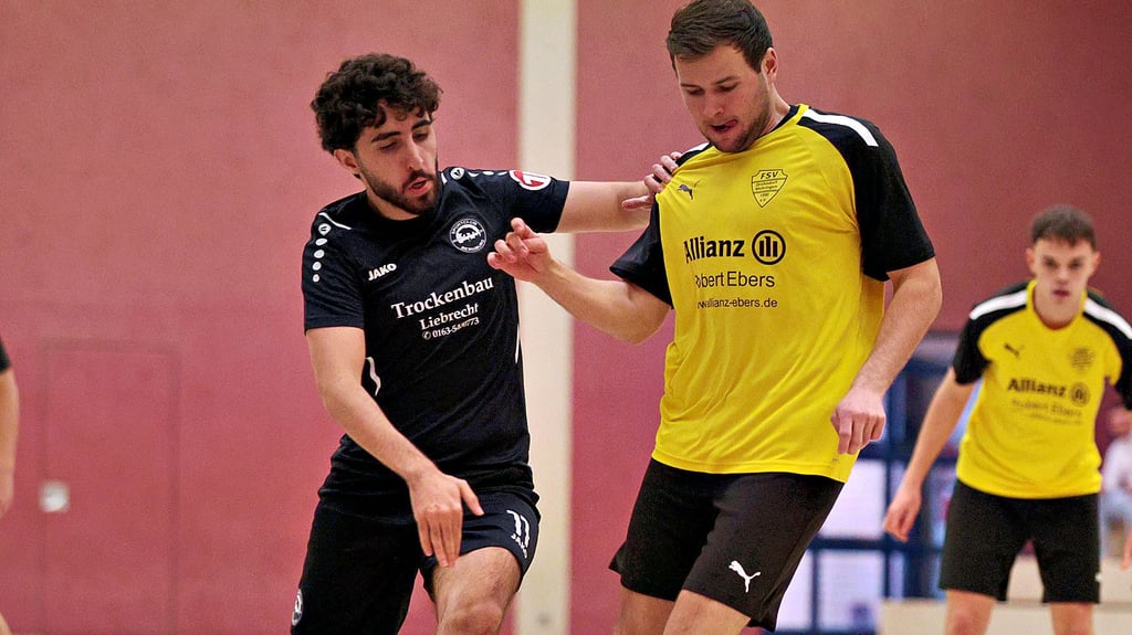 Marvin Ilski (rechts) und der FSV Drohndorf/Mehringen I sicherten sich das Ticket für die Endrunde. 