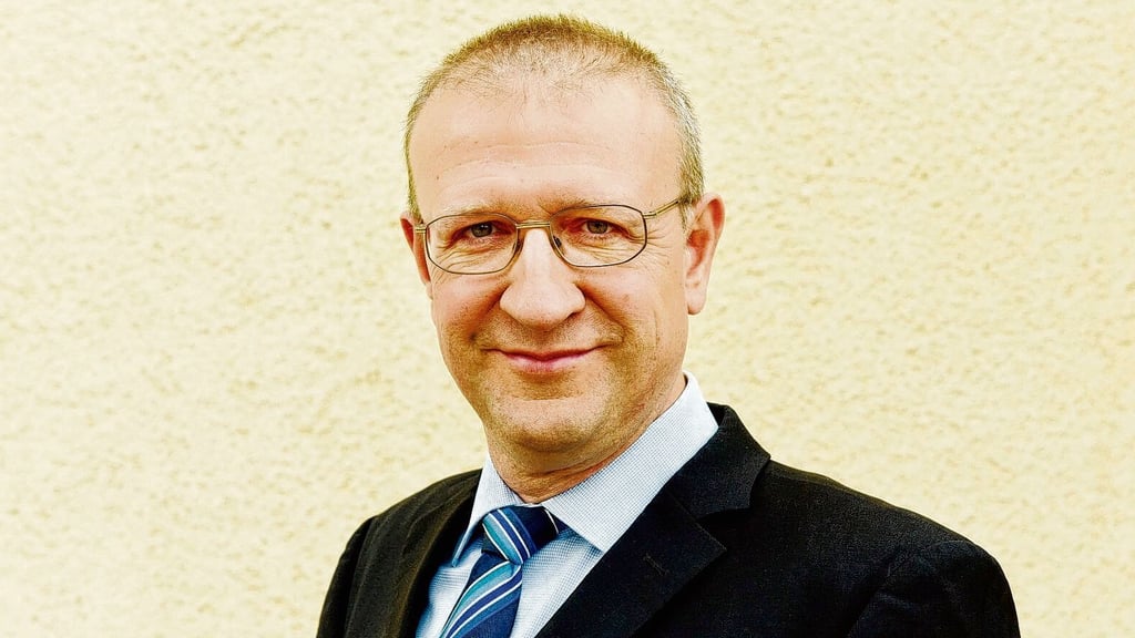 Gunter Wakan möchte Bürgermeister der Verbandsgemeinde Mansfelder Grund-Helbra werden. 