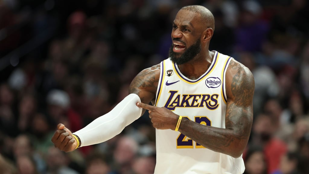LeBron James gehört nach langer Zeit nicht zur Startformation im All-Star-Spiel der NBA.