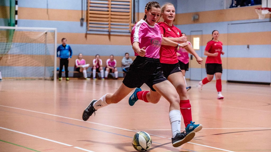Sport Frauenfussball Hallenfußballturnier der  Pink Ladies SV Eutzsch/Kemberg in Turnhalle Kemberg um den 7. Sepp Müller Cup  , 