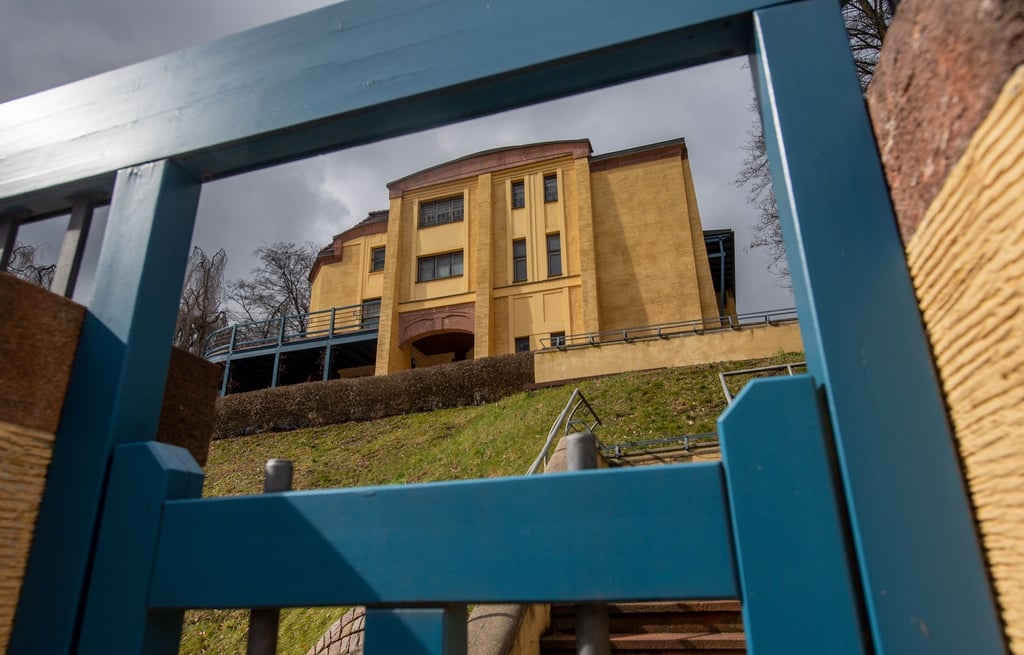 Die von Henry van de Velde geschaffene Villa Esche in Chemnitz gilt als Baudenkmal von europäischem Rang (Archivbild)