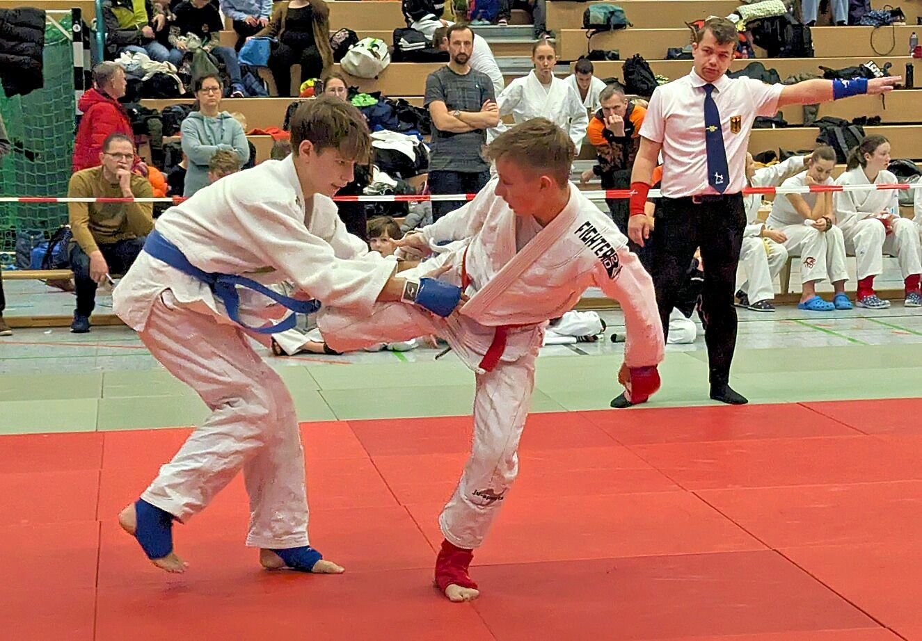 Sport im Burgenlandkreis: Zeitzer Kämpfer haben beim Jahresauftakt abgeräumt