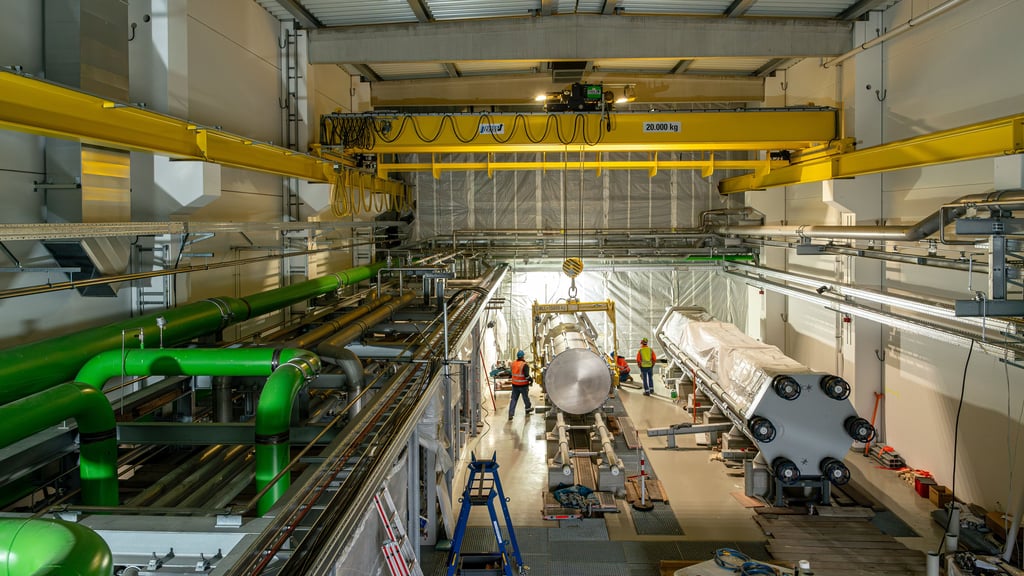 Im Herbst wurden die Einzelteile des Elektrolyseurs eingebaut.