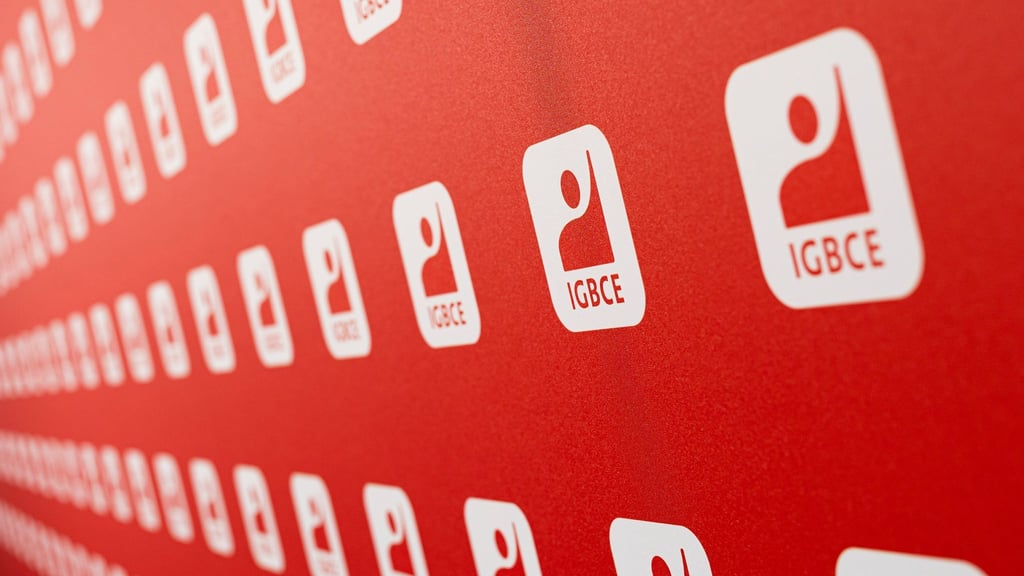 Die Industriegewerkschaft Bergbau, Chemie, Energie (IGBCE) fordert spürbare Lohnerhöhungen. (Symbolbild)