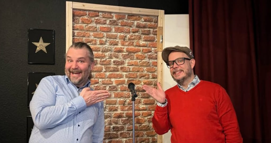 Sebastian und Tobias Hengstmann laden in Magdeburg zur offenen Bühne.