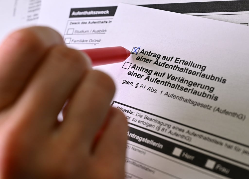 34 ausreisepflichtige Ausländern durften 2025 als Härtefälle bleiben. (Symbolbild)