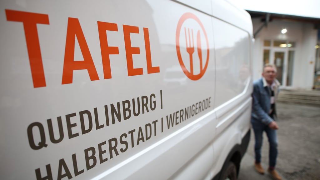 Die Tafel in Sachsen-Anhalt hat im vergangenen Jahr weniger Spenden erhalten. (Archivbild)