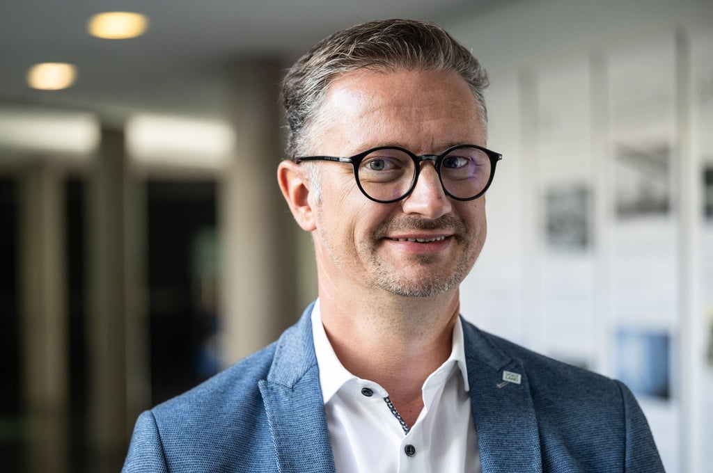 Thüringens Bildungsminister Christian Tischner will das Kindergartengesetz ändern und darin mehr finanzielle Unterstützung für die Kitas im Land verankern. (Archivbild)