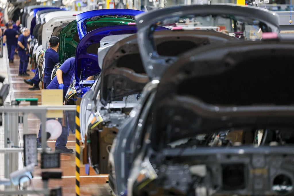 Bei den sächsischen Exporten machten Autos und Wohnmobile den größten Anteil aus. (Archivbild)