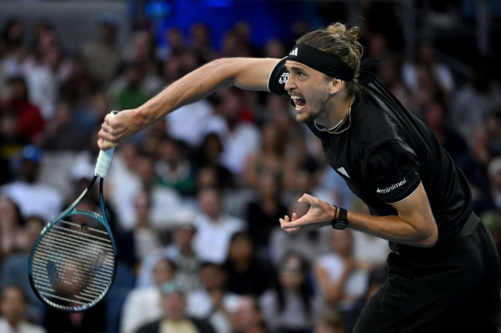 Alexander Zverev steht in Melbourne in Runde drei.