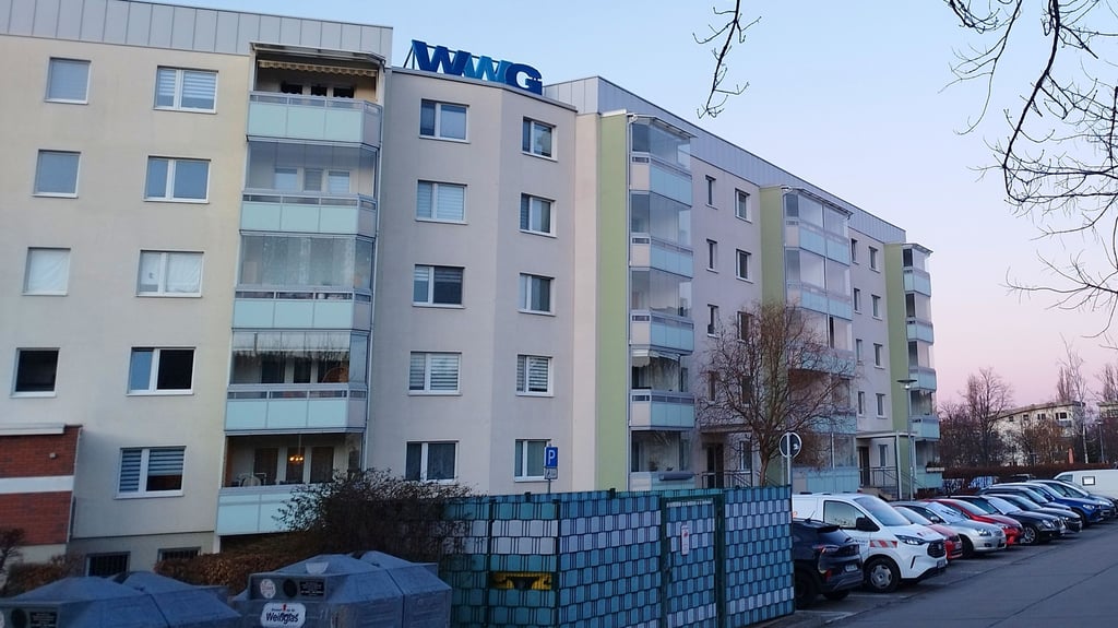 Die Wernigeröder Wohnungsgenossenschaft (WWG) plant für das Jahr 2026 unter anderem die Sanierung von Plattenbauten in den Wohngebieten Stadtfeld und Burgbreite.