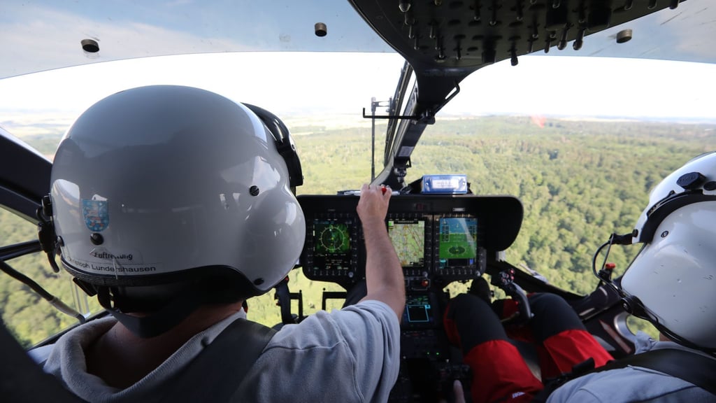 Die in Thüringen stationierten Hubschrauber der DRF Luftrettung wurden 2025 insgesamt 3.089-mal alarmiert (Archivbild)