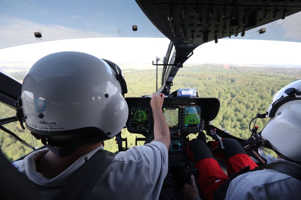 Die in Thüringen stationierten Hubschrauber der DRF Luftrettung wurden 2025 insgesamt 3.089-mal alarmiert (Archivbild)
