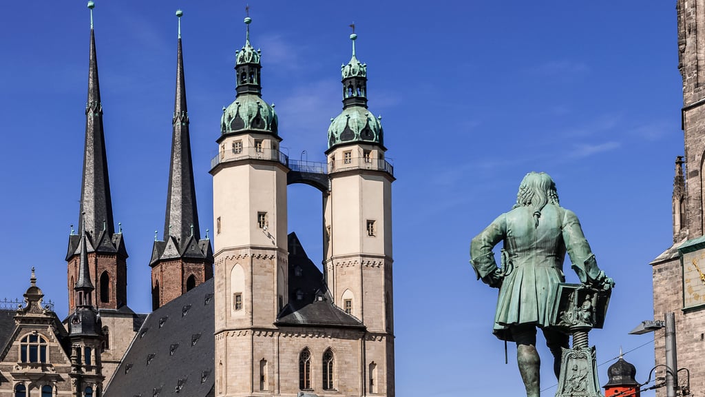 "Holidaycheck" findet, dass die Stadt Halle und die Kaulitz-Brüder sehr gut zusammenpassen.