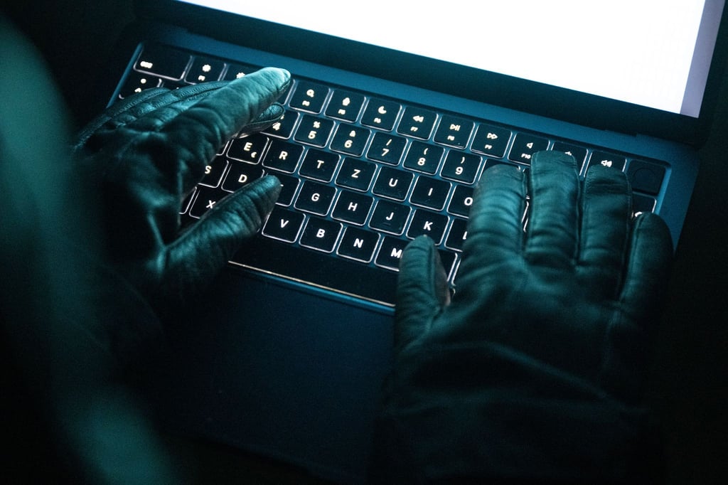 Die Geschädigte kam dem Betrüger selbst auf die Schliche. Doch da war es bereits zu spät. (Symbolbild)