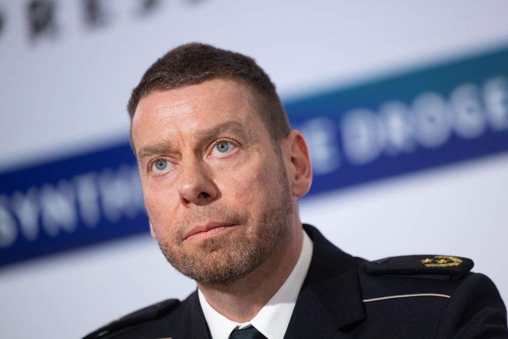 „Sowohl in Deutschland als auch in Europa sind diese Dimensionen bisher einmalig“, sagte der Leiter des Zollkriminalamtes, Tino Igelmann, bei einer Pressekonferenz in Köln.