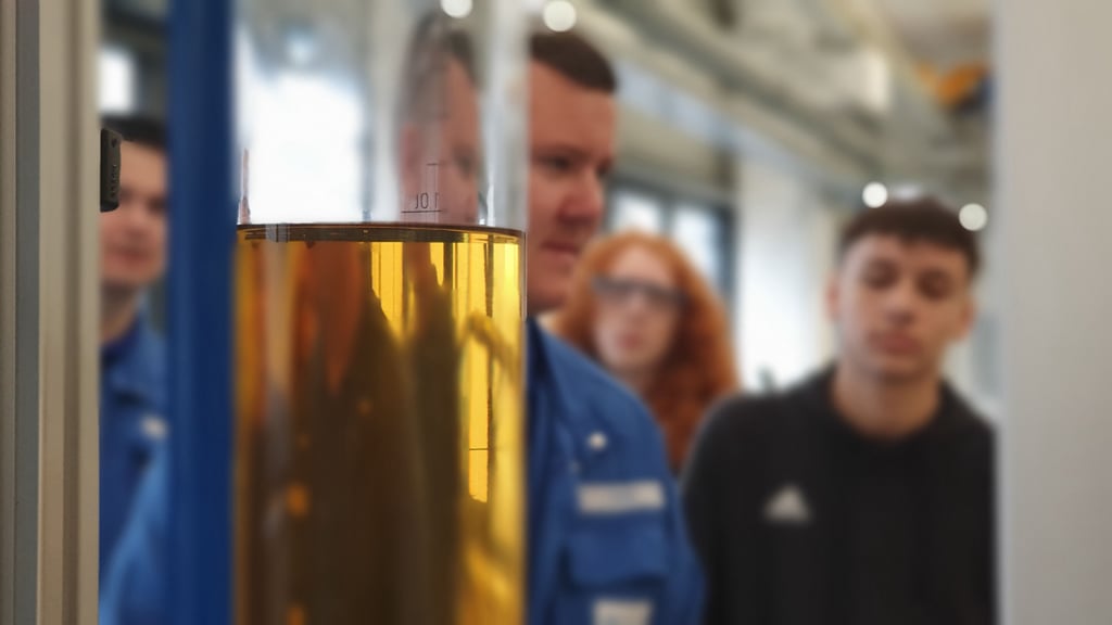 Zum wiederholten Mal öffnet die Lehrwerkstatt ihre Pforten für Interessierte. Die können sich informieren und auch ausprobieren. 