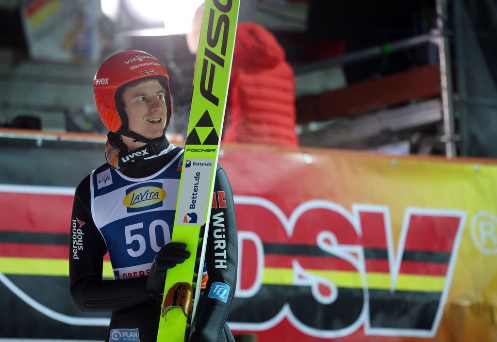 Karl Geiger ist in Oberstdorf dabei. (Archivbild)