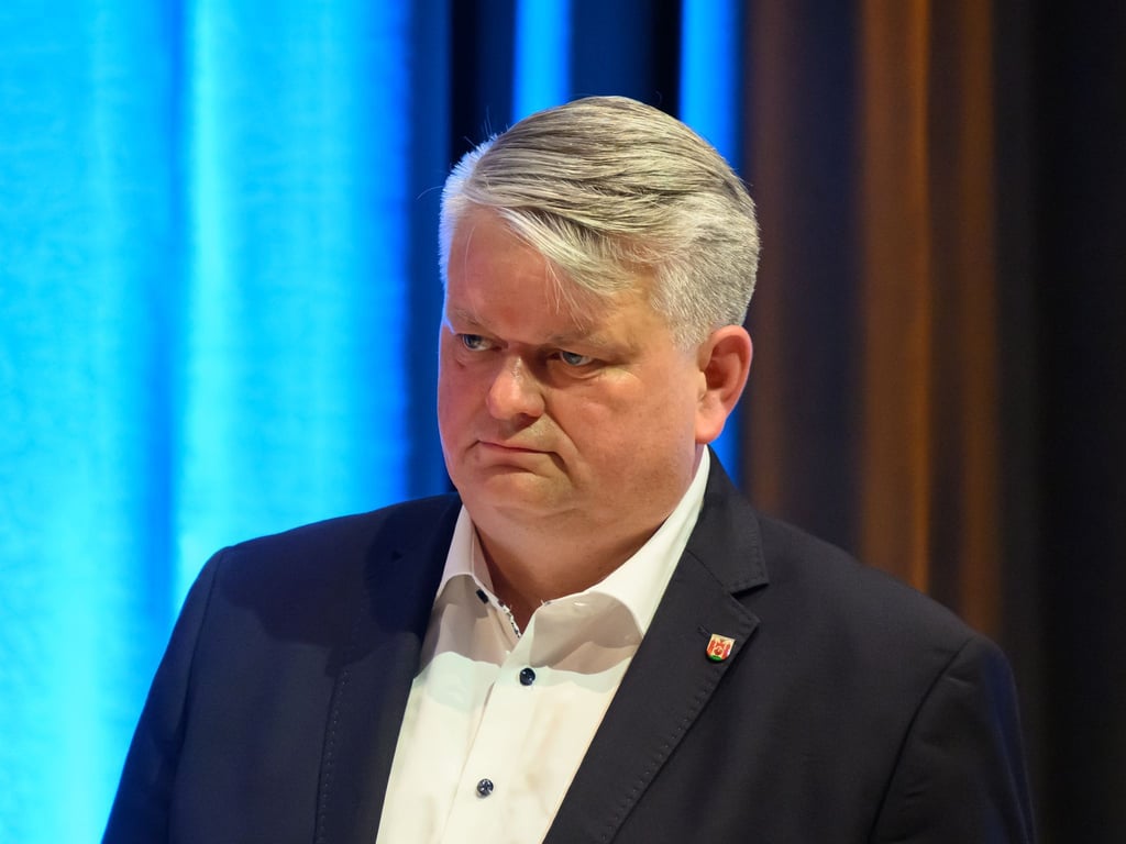 Der Hauptausschuss des Brandenburger Landtags ist dagegen, dass der AfD-Landtagsabgeordnete Wilko Möller Immunität mit Blick auf ein Verfahren vor dem Landgericht Frankfurt (Oder) bekommt (Archivbild).