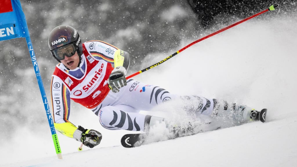 Kommt als Nachrücker doch noch zu Olympia: Skirennfahrer Anton Grammel. (Archivbild)