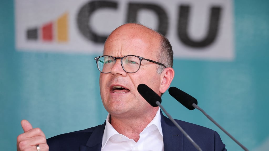 Der sächsische Europaabgeordnete Oliver Schenk (CDU) hat das Votum des EU-Parlamentes zum Freihandelsabkommen Mercosur scharf kritisiert (Archivbild).