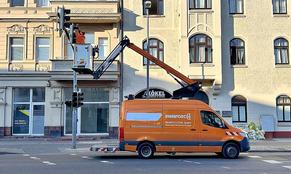 Zuständig ist die Landesstraßenbaubehörde im Regionalbereich Ost.