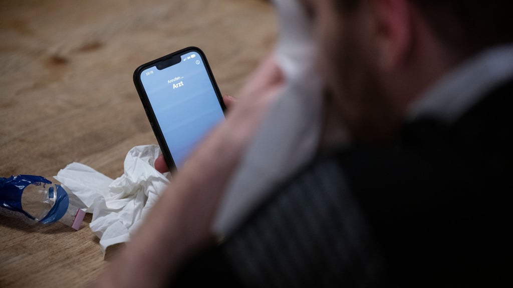 Die Krankschreibung per Telefon ist ins Zentrum einer Debatte um Krankenstand und Gesundheitskosten geraten (Symbolfoto).