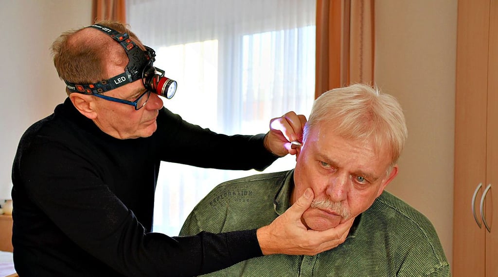  HNO-Arzt  Hans-Werner Trummel würde in Havelberg Sprechstunden im MVZ anbieten und in Seniorenheimen Untersuchungen.