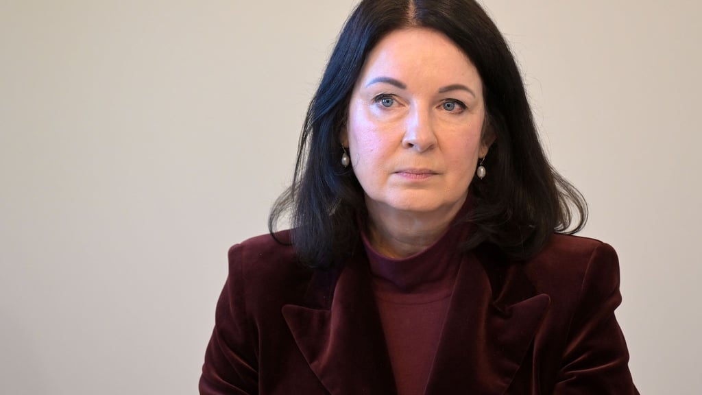 Brandenburgs Gesundheitsministerin Britta Müller (parteilos) setzt sich für die Krankschreibung am Telefon ein (Archivbild).