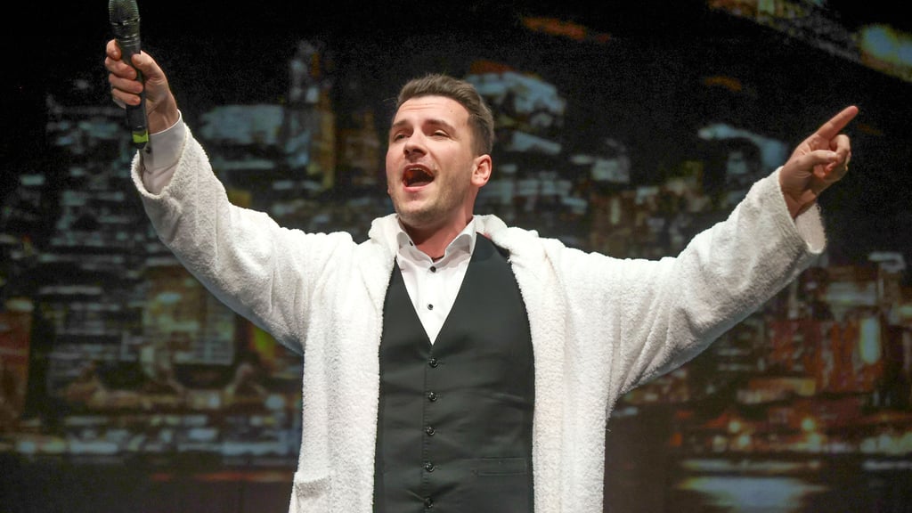 Enrico Scheffler auf der Bühne der Magdeburger des Jahres.